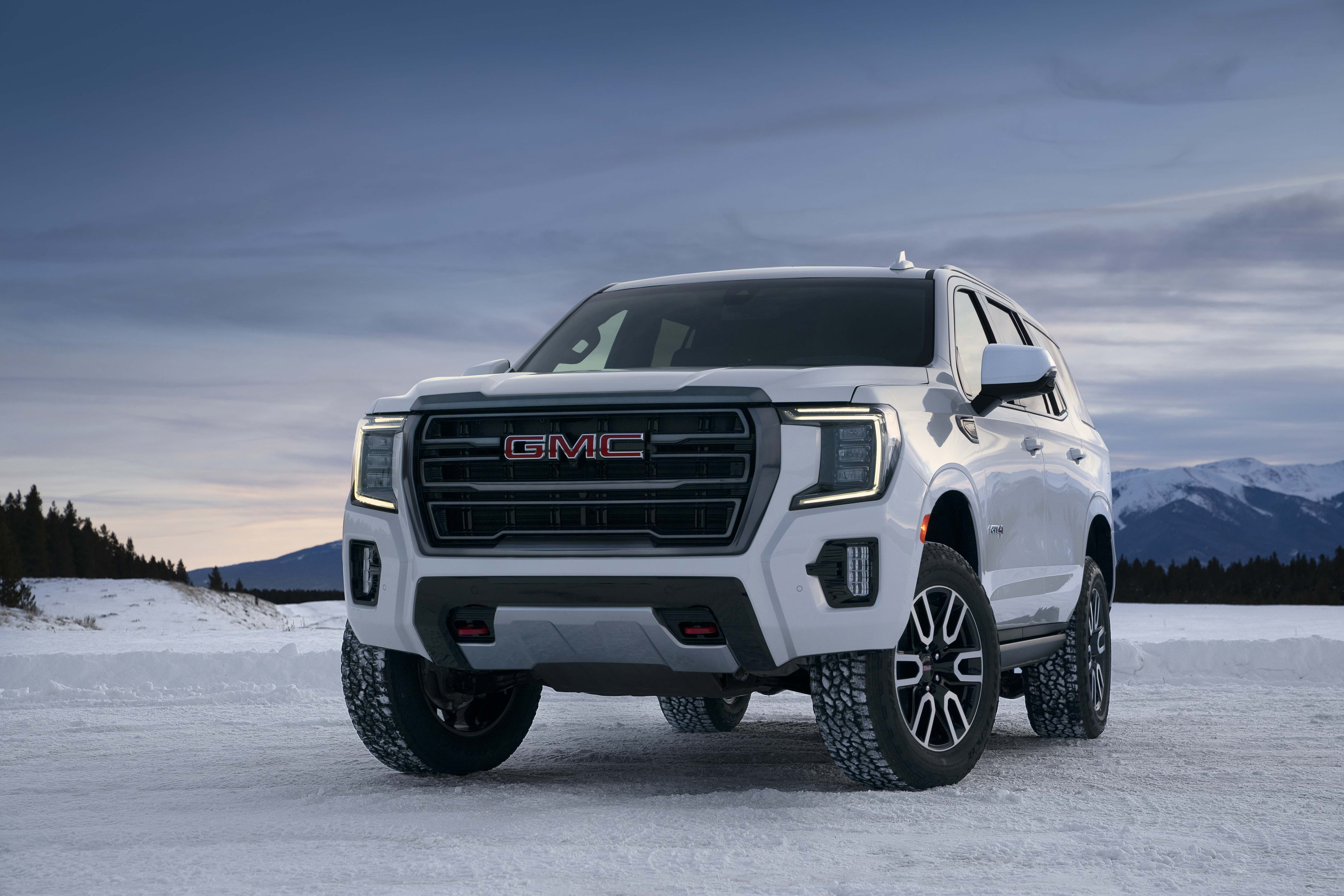 2021 GMC Yukon AT4 026