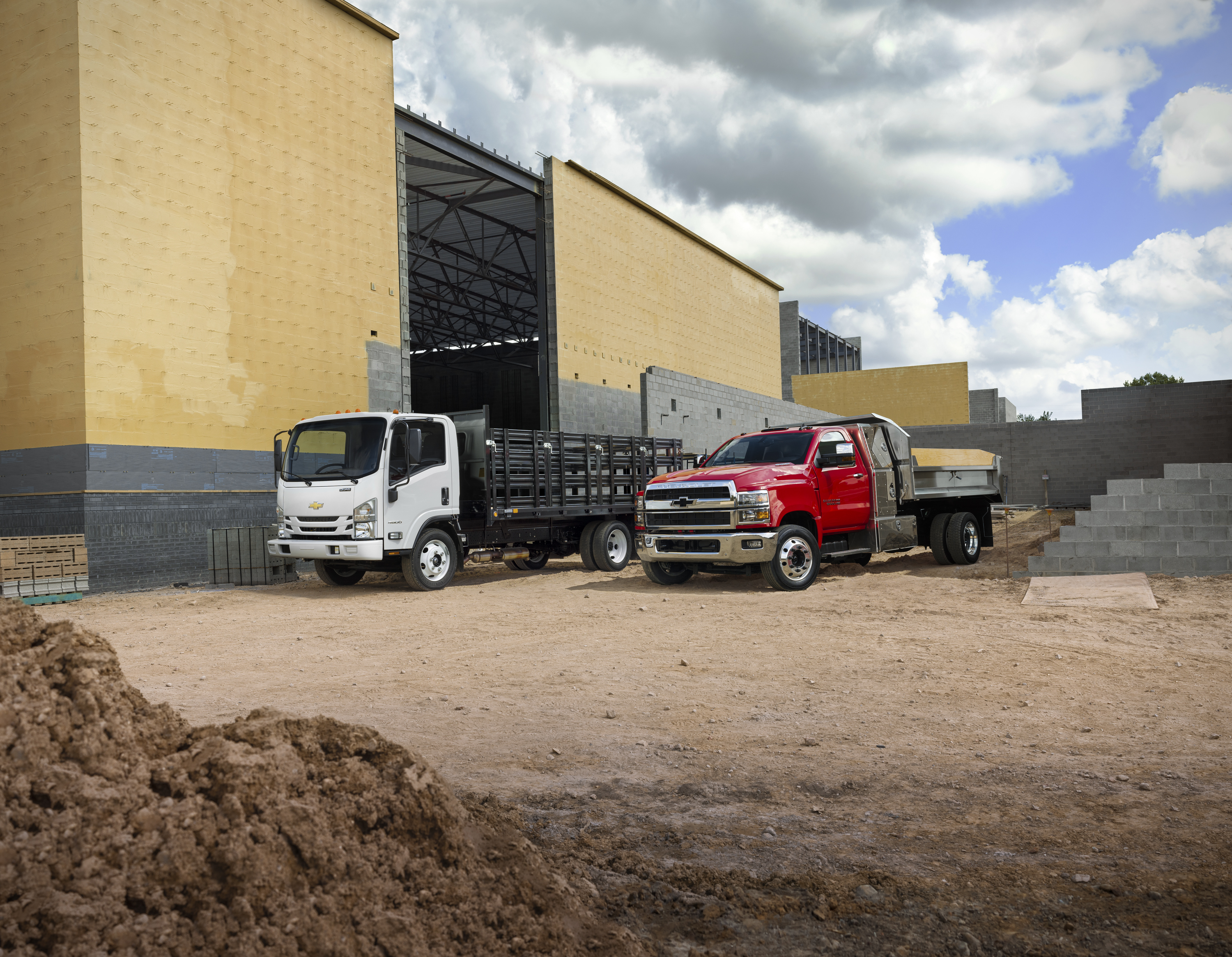 2021 Chevrolet LowCabForward And Silverado MediumDuty