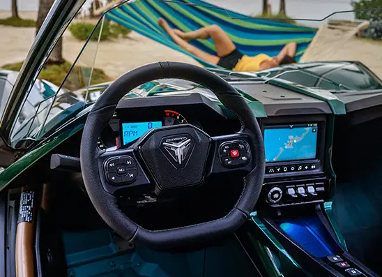 slingshot GT interior