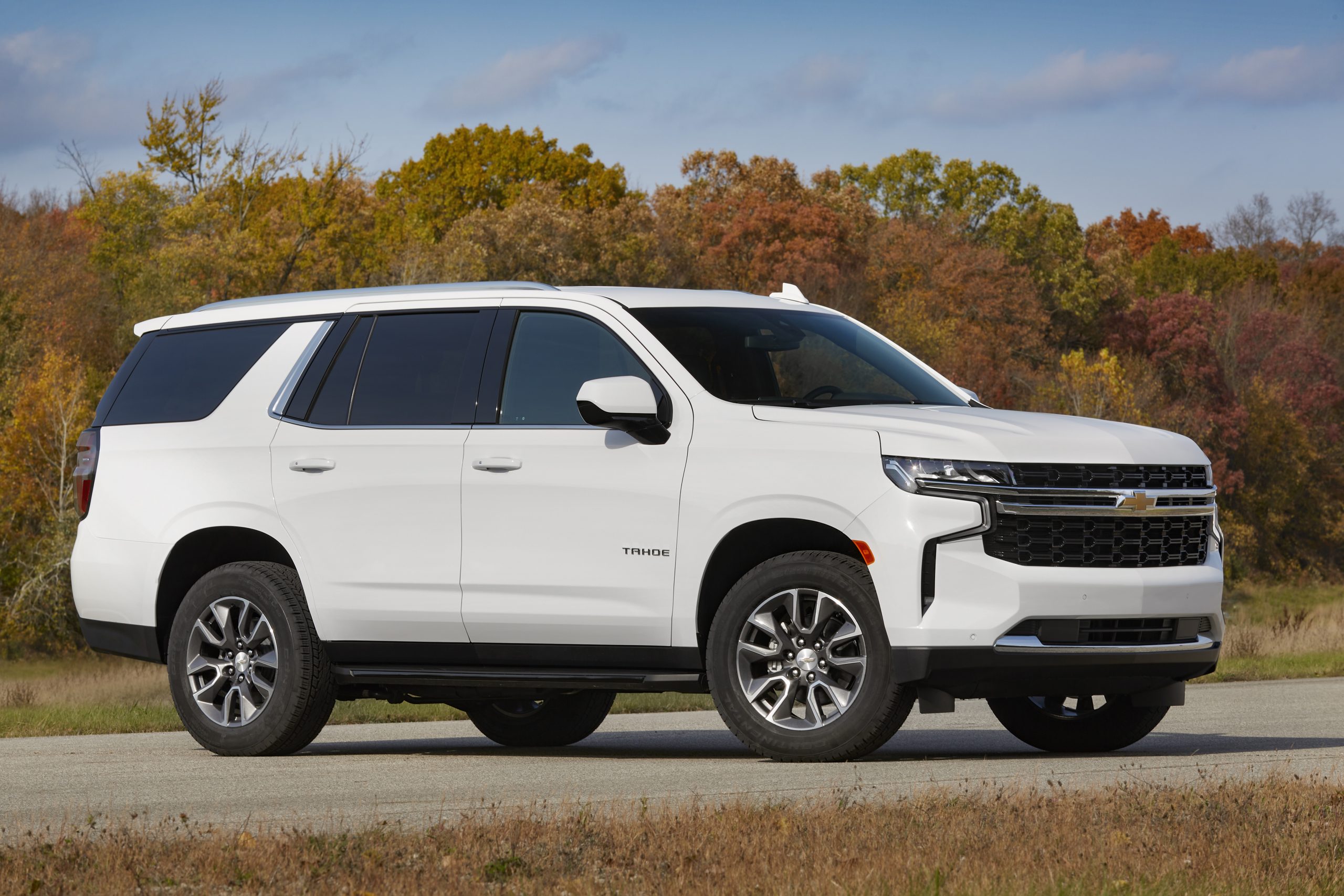 2021 Chevrolet Tahoe Diesel 150 scaled