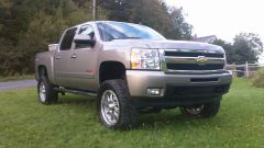 2007 Silverado Vortex Max 6.0 LTZ with 7" fabtech lift 