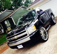 first day i got the truck, bought new 26s