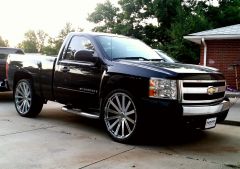 first day i got the truck, bought new 26s