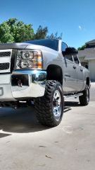 2013 Silverado with 5" suspension lift 33"x12.5" Hercules trail digger tires