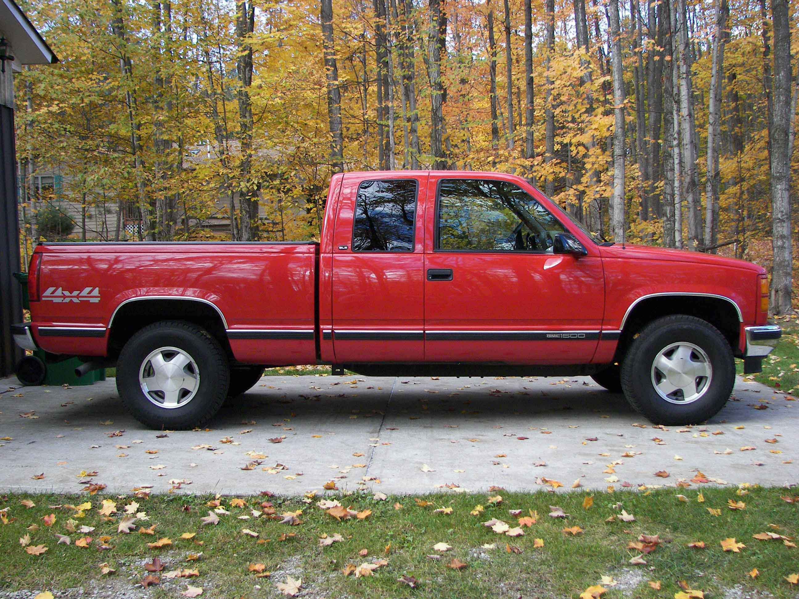 Pics Of The New/old 99 - 1999-2013 Silverado & Sierra 1500 - GM-Trucks.com