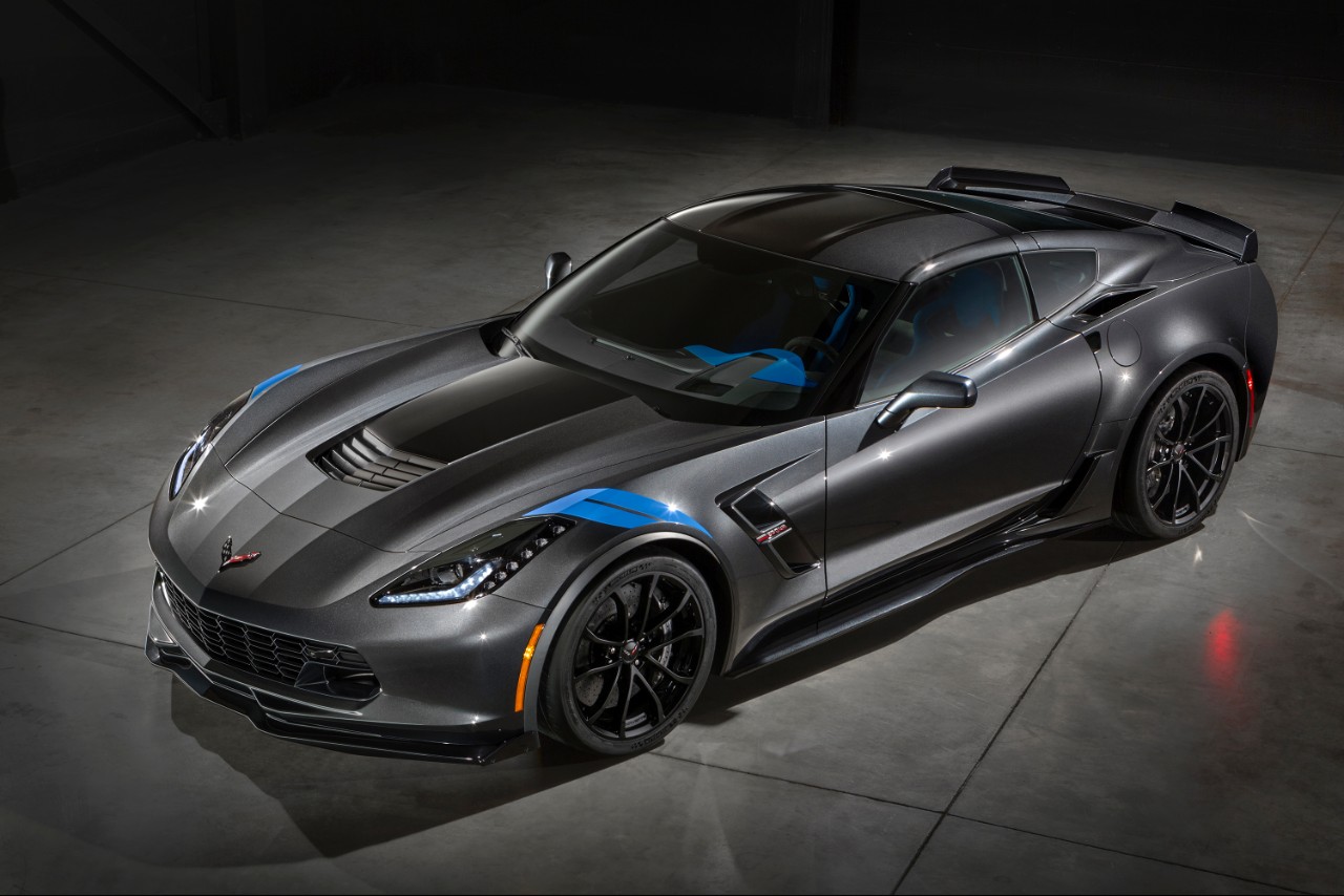 More information about "2017 Chevrolet Corvette Grand Sport - Images and Specs"