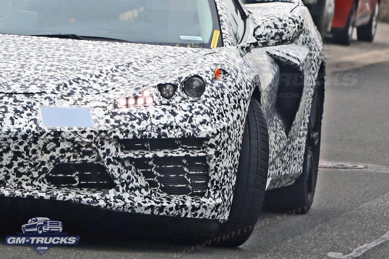 2020 C8 Corvette Spy Shots