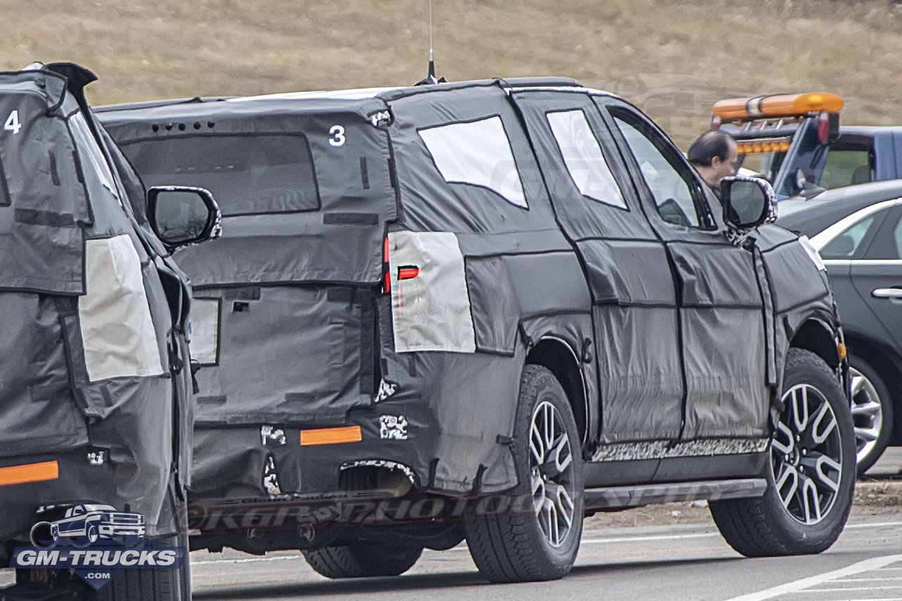 2020 Suburban, Tahoe, & Yukon Pre-Production Mules Caught Using Production Lighting