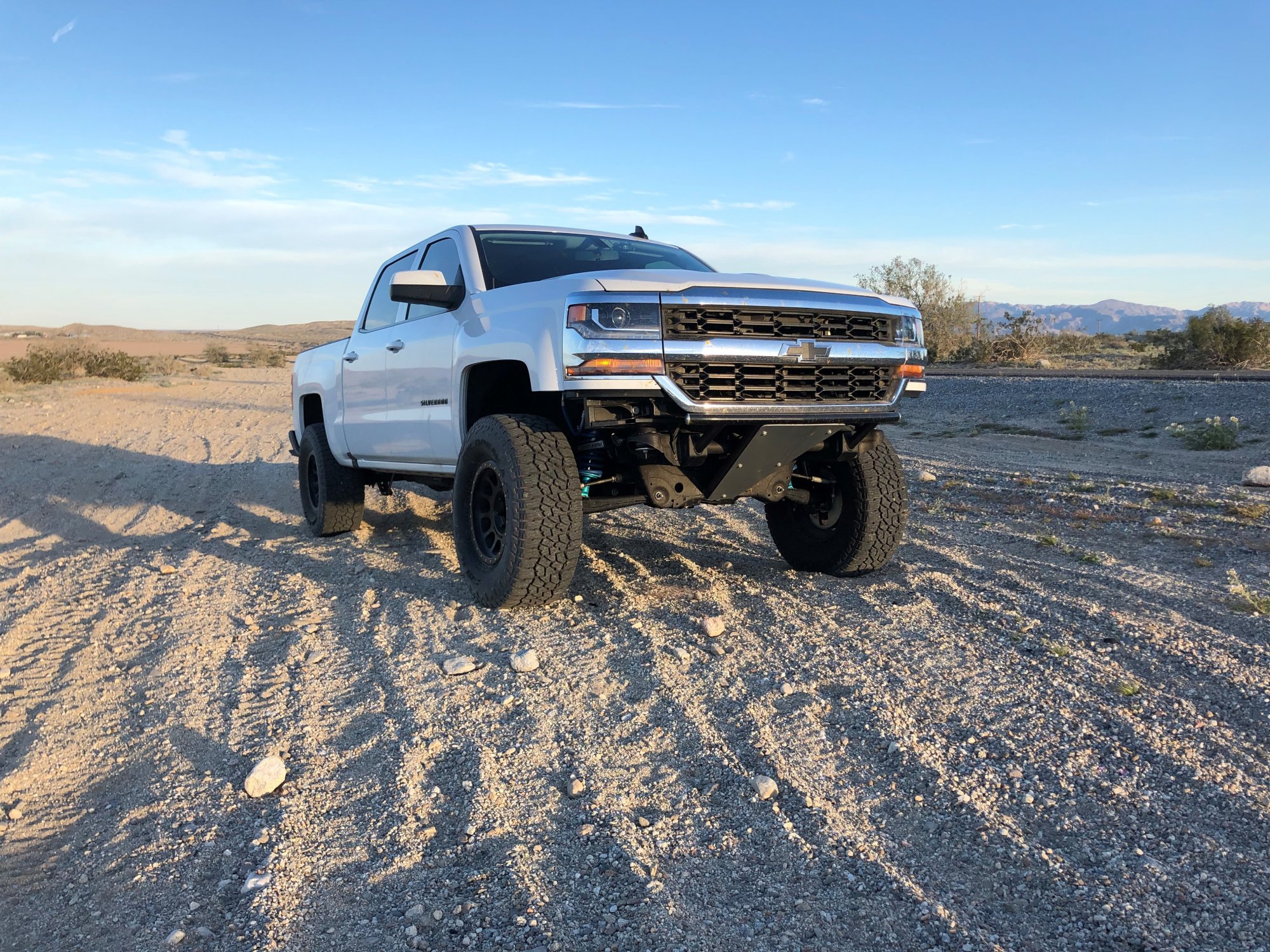 Noodlums 2018 Mid Travel Silverado - Vehicle Builds - GM-Trucks.com