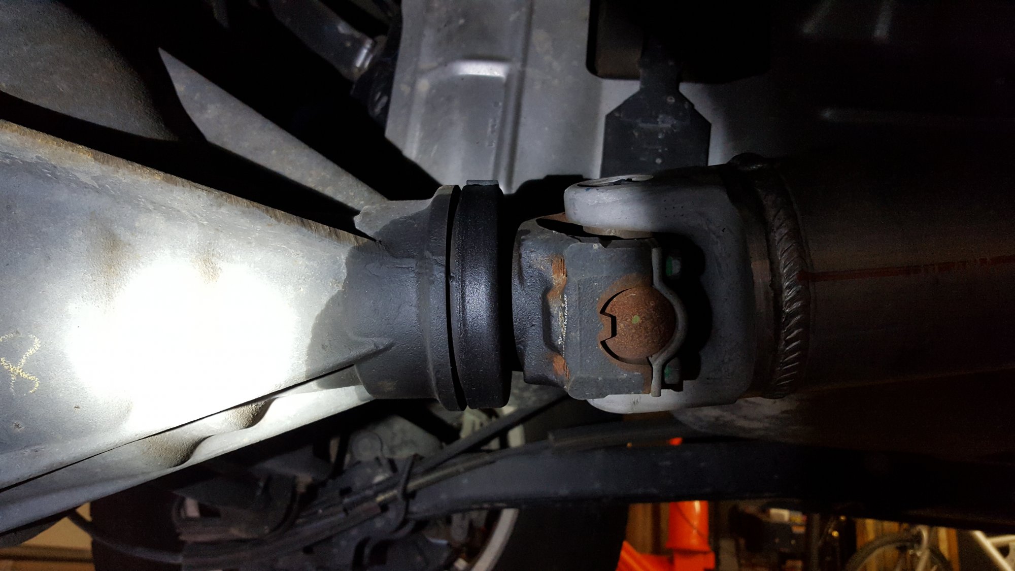 small-pinion-seal-leak-replace-differential-page-3-2019-2020