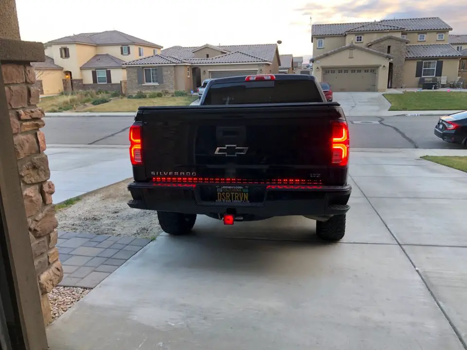 #23 - Tailgate Light Bar