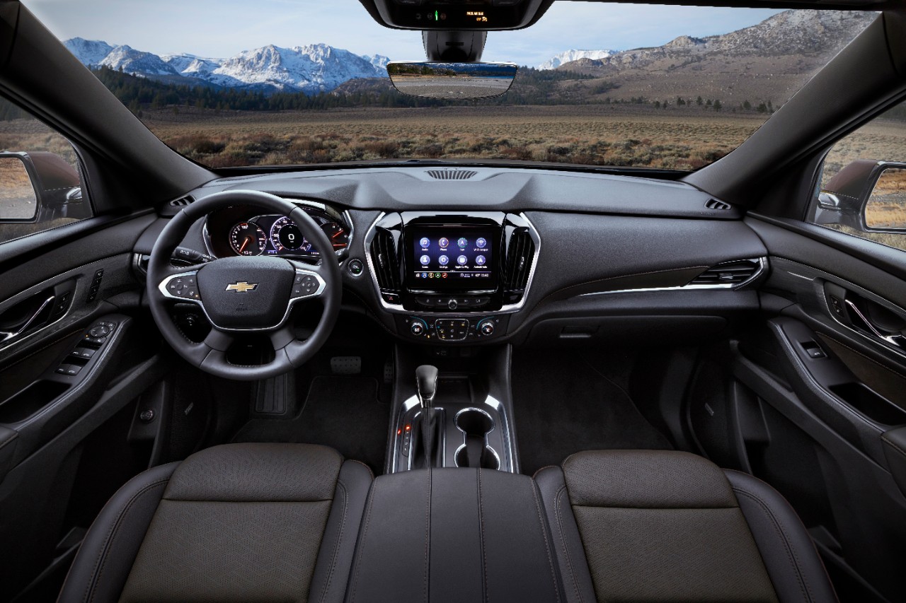 2022 Chevy Traverse Interior