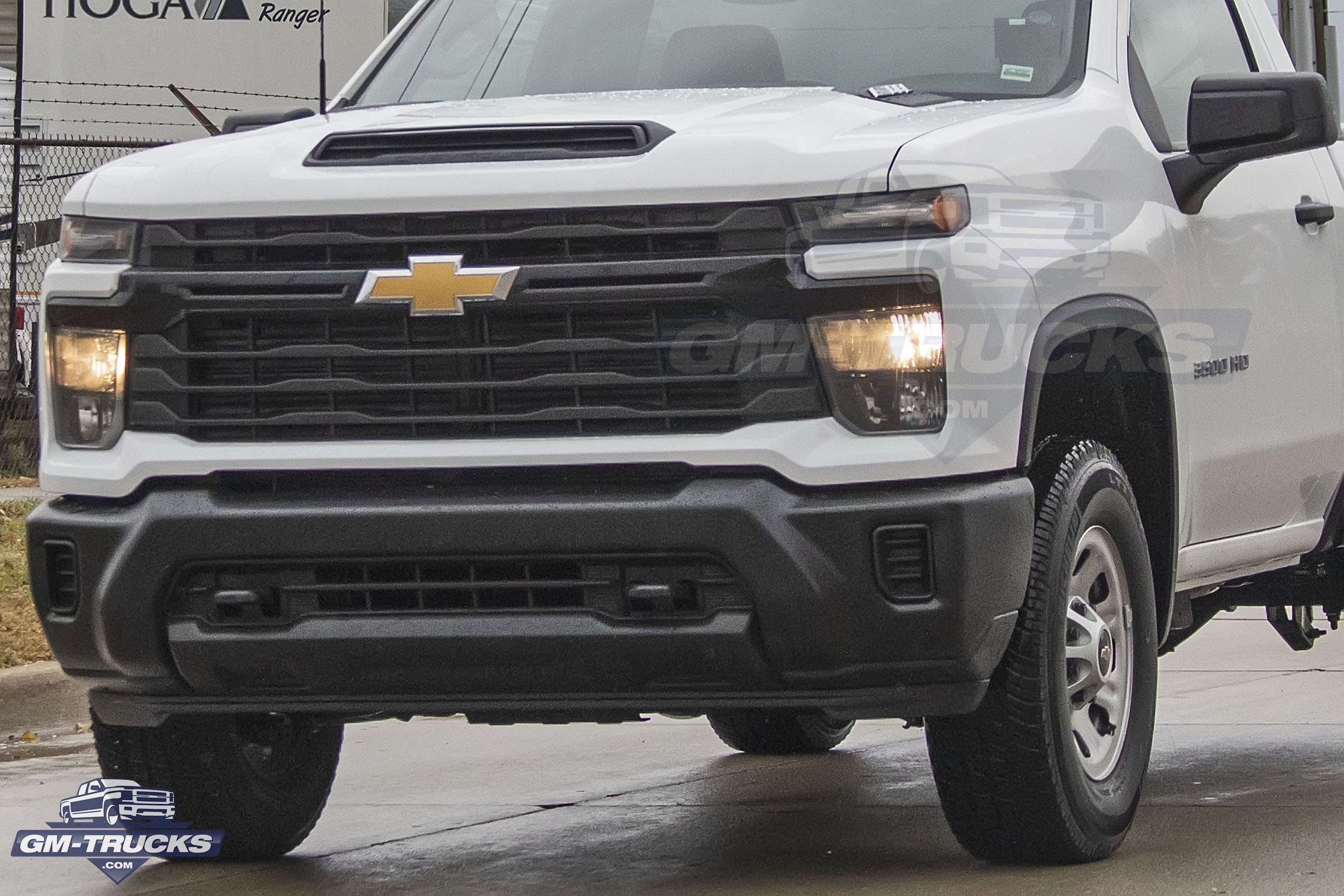 Undisguised Face of the 2024 Silverado HD WT Emerges